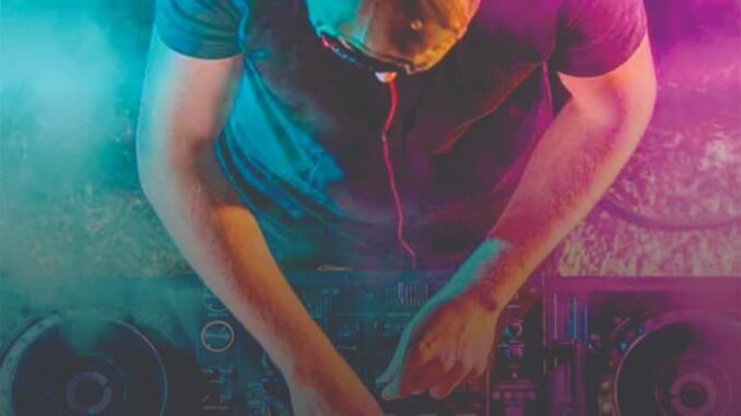 DJ MM - Top Songs Chart Mix DJ MM - Top Songs Chart Mix