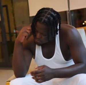 Omo Ebira – Poco Loco