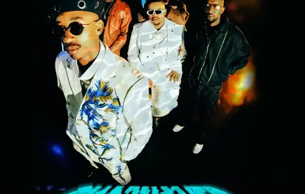 Scotts Maphuma - Sya'Waver ft. Uncool MC, Mluusician, Dlala Regal & Shaun Stylist Scotts Maphuma - Sya'Waver ft. Uncool MC, Mluusician, Dlala Regal & Shaun Stylist