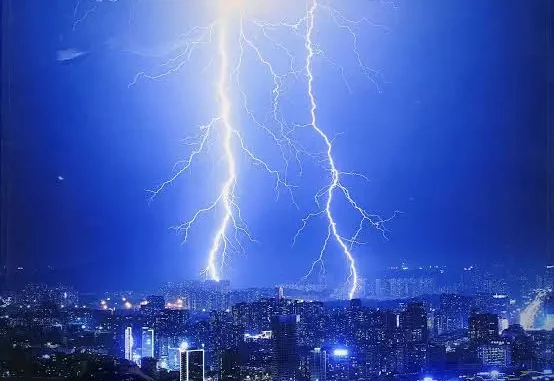 Zach Diamond - Moves