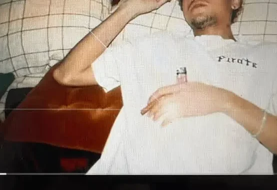 Dominic Fike - White Keys