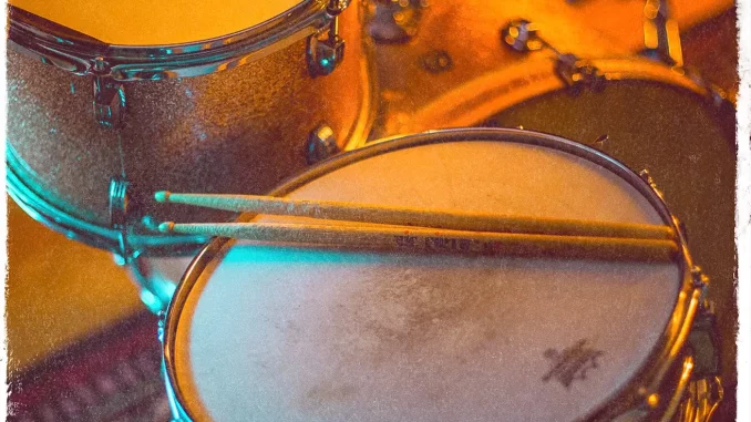 Li no maker - Dance Out (Instrumental)